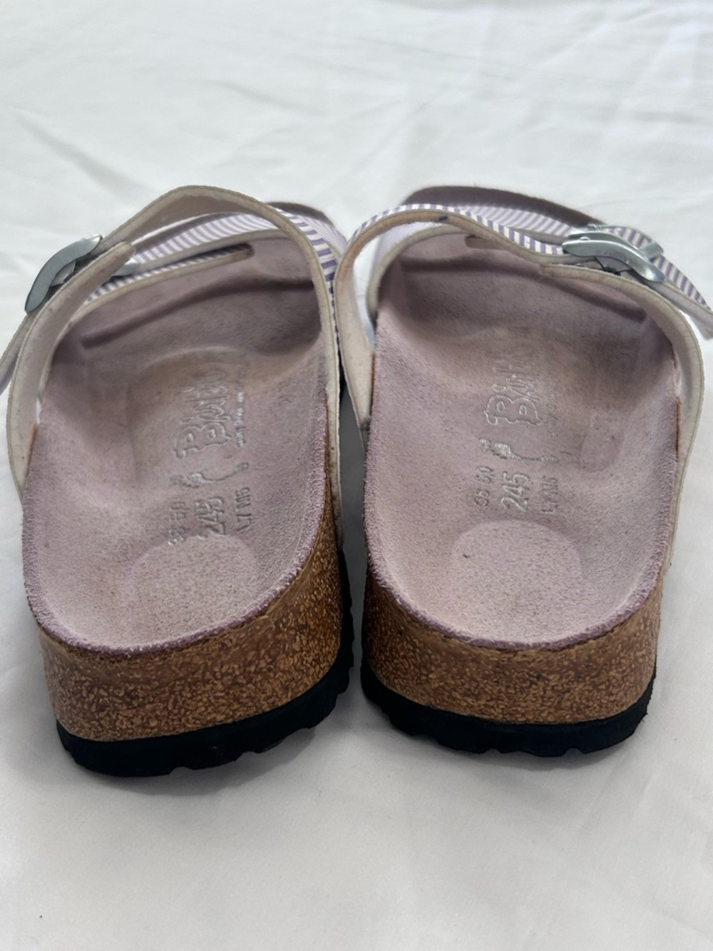 Birki's Lavender Aziza sandals by Birkenstock. 38 - Picture 9 of 16